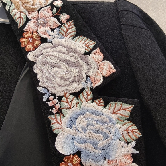 Zelda Vintage Embroidered Jacket, Size 10 - Picture 4 of 14